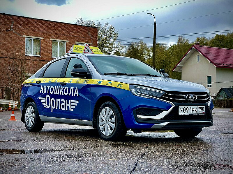 Наше портфолио - Колпаки на учебные машины для автошколы "Орлан Наше портфолио - Колпаки на учебные машины для автошколы "Орлан