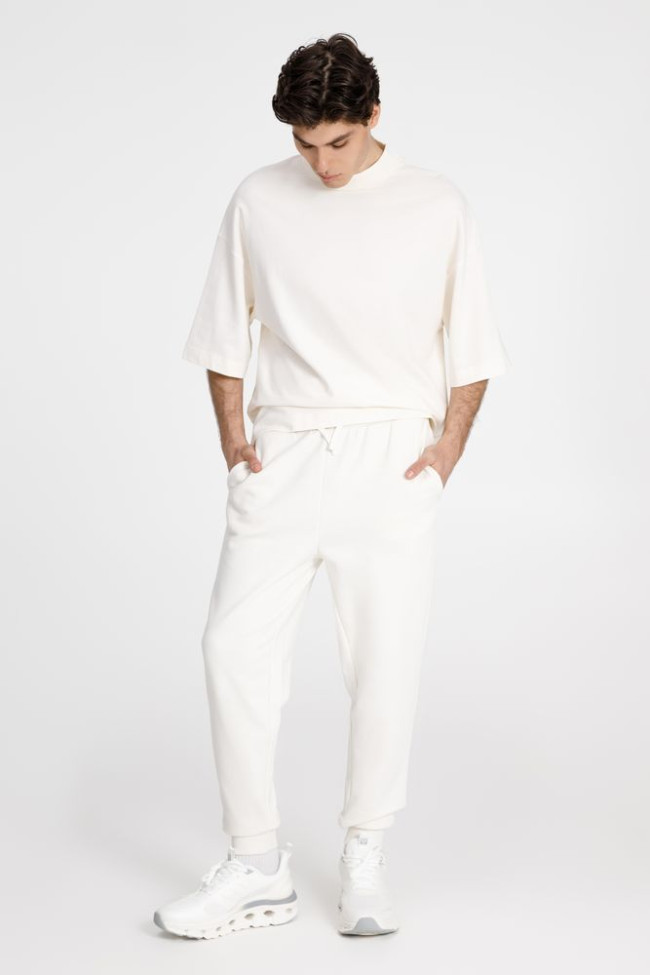 Джоггеры J2, молочно-белые